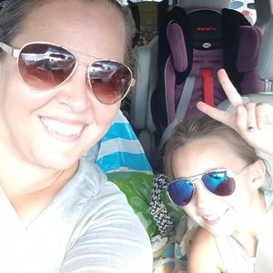 Meet your Posher, Stephanie